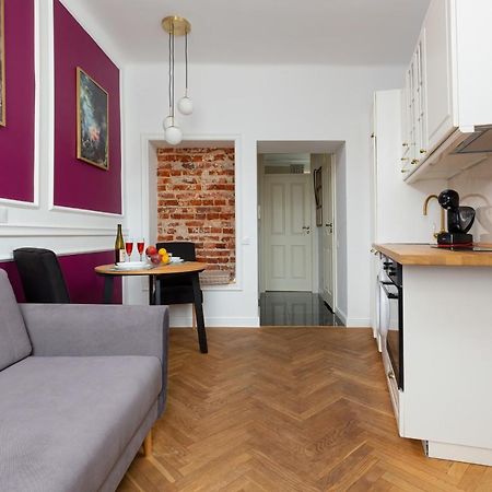 Apartament Przy Placu Zamkowym By Noclegi Renters Warszawa Exteriör bild